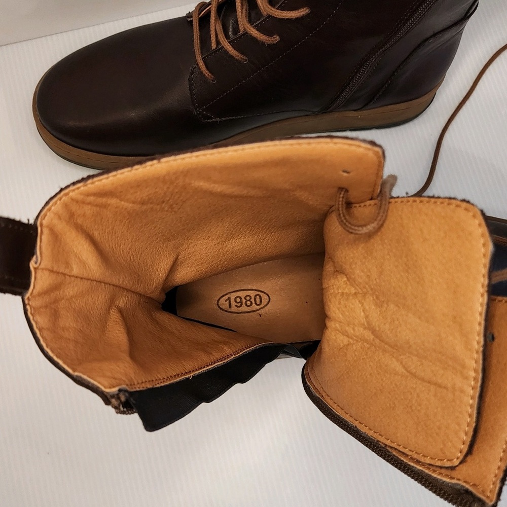 1980 NWOT Genuine Leather Upper&Lining, Lace&Zip Closure Portugal made Booties - Picture 15 of 15